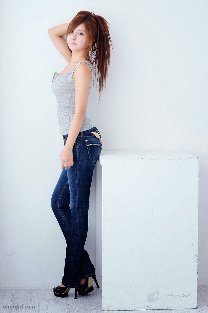 Foto Model Seksi Dan Cantik Asal Korea Ryu Ji Hye