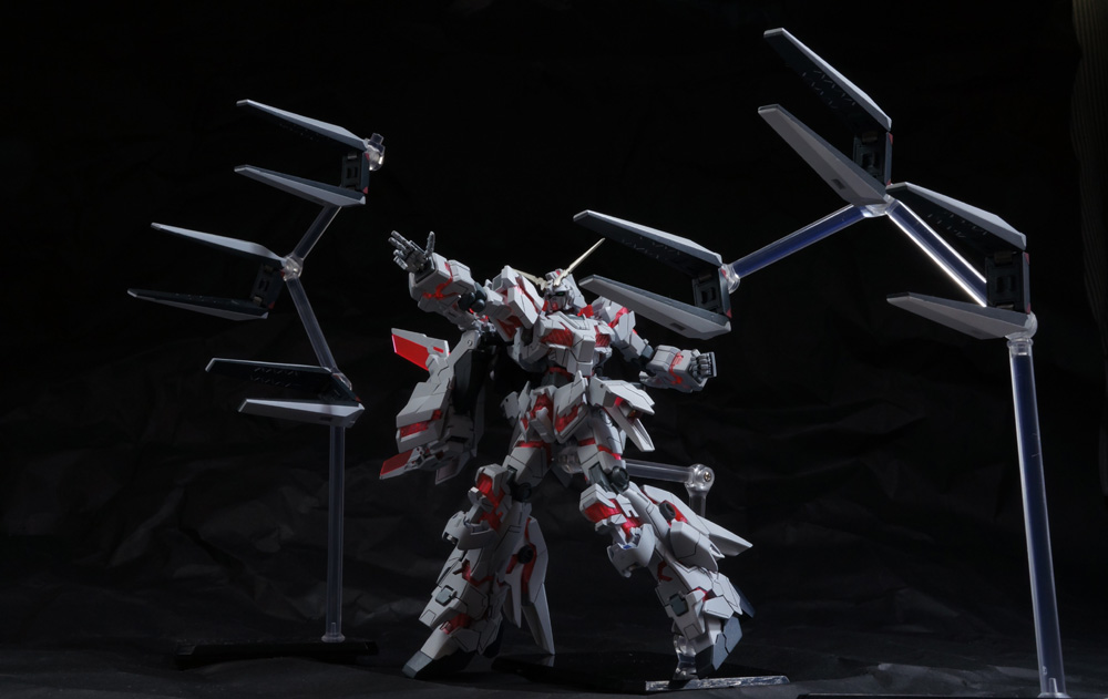 1/144 RX0 Unicorn Gundam with Fin Funnels Custom Build