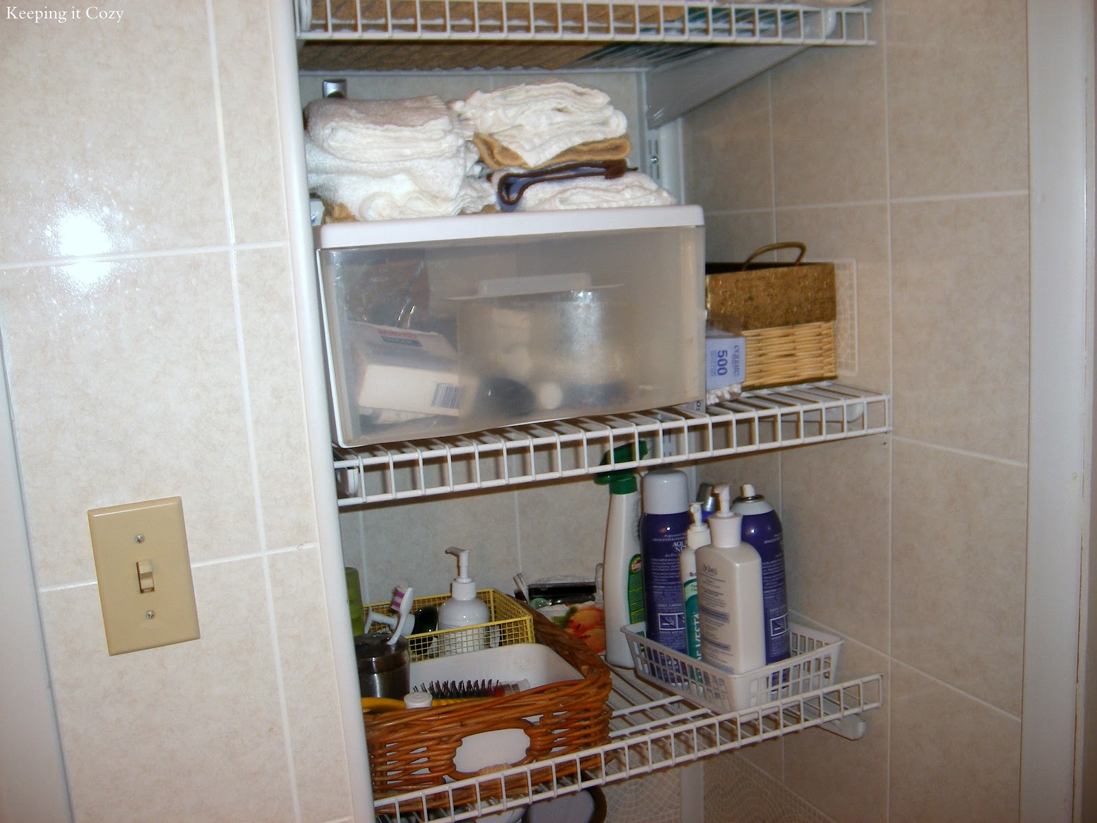 Keeping It Cozy: Bathroom Storage