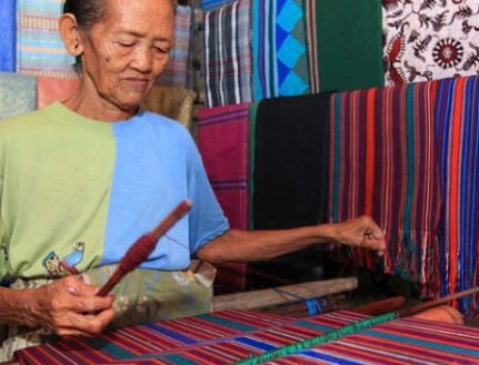 Pengertian Unsur Estetika Dan Ergonomis Produk Kerajinan - Berbagai Unsur
