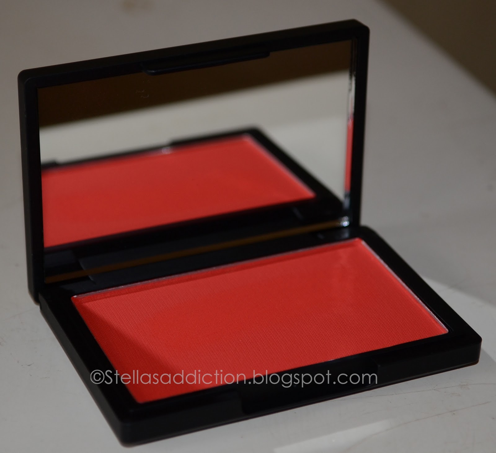 sleek scandalous blush