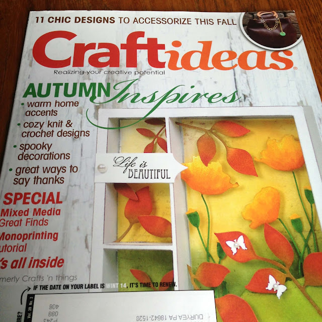 KBB Crafts & Stitches: Busy Bees Cross-Stitch Pin