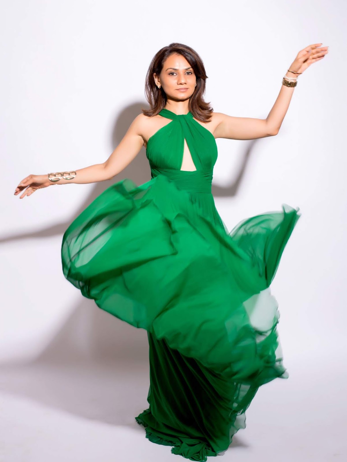 1985 / Tanvi Shah / 탄비 샤 / Singer