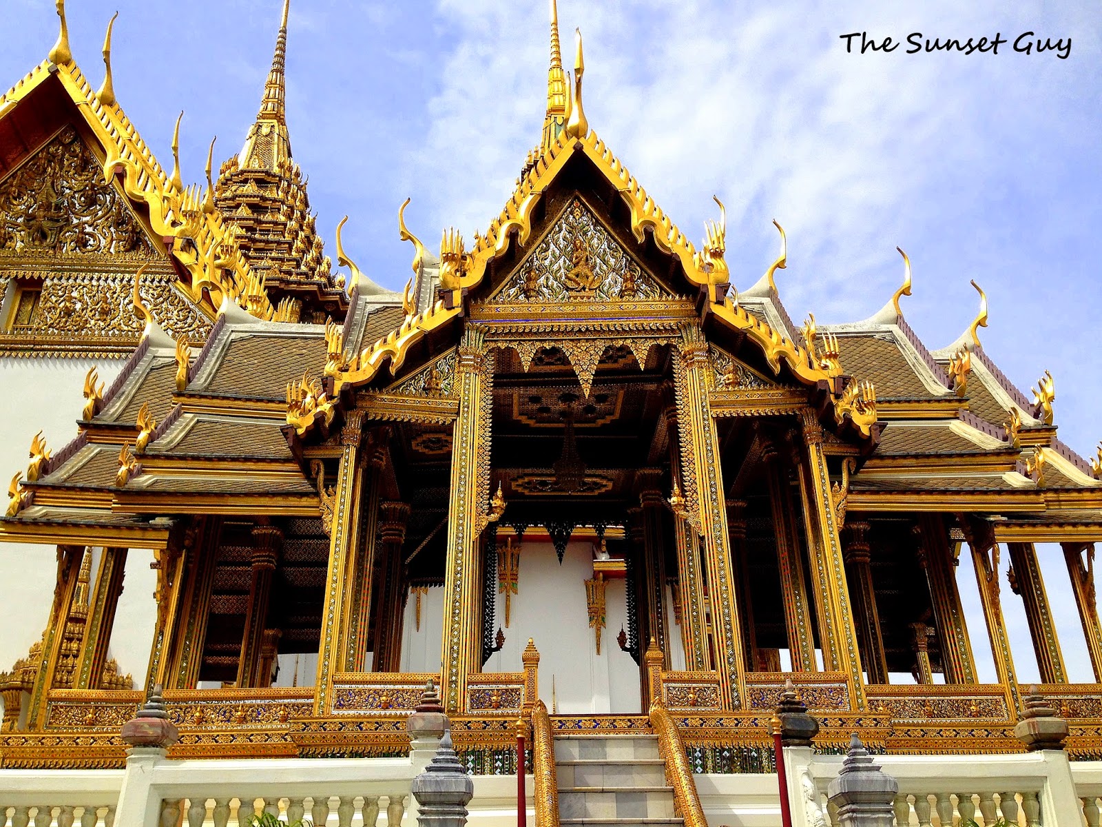 the-sunset-guy-thailand-the-golden-palace-bangkok