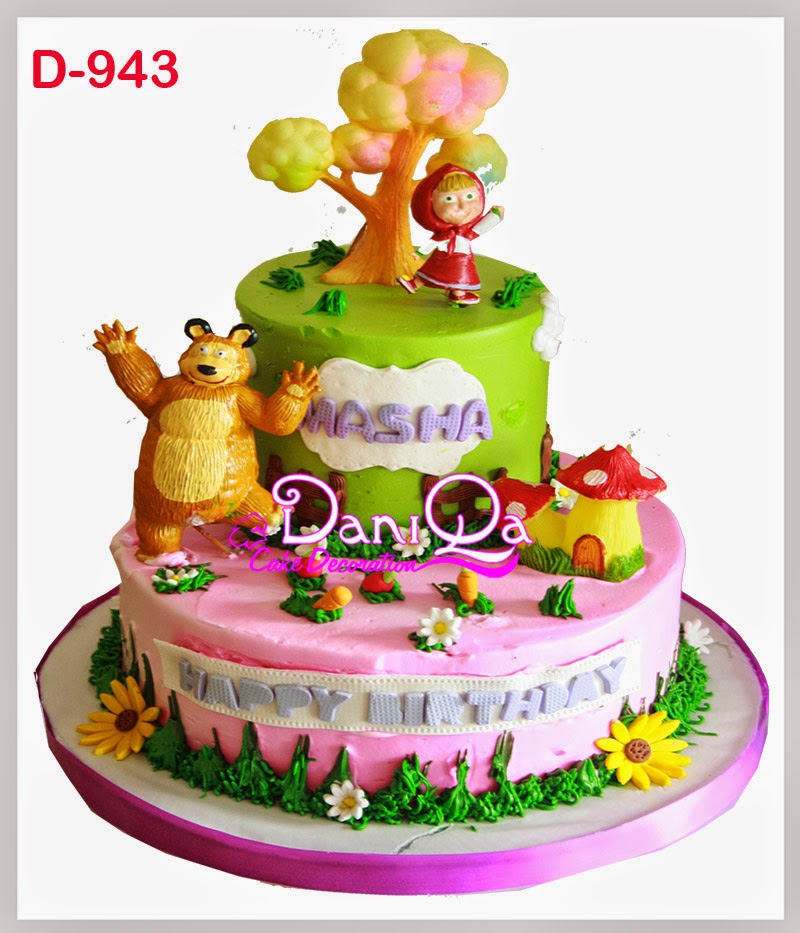 Sweety by Daniqa: Kue Ulang Tahun Masha and the bear