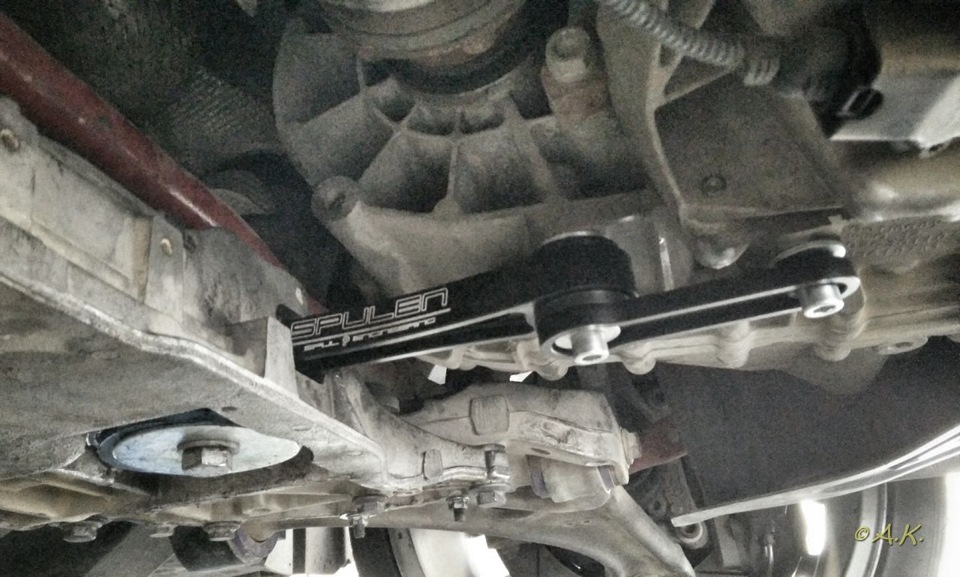 SEAT Leon Cupra R MK II 2012 in Israel Spulen Dog Bone Engine Mount Kit