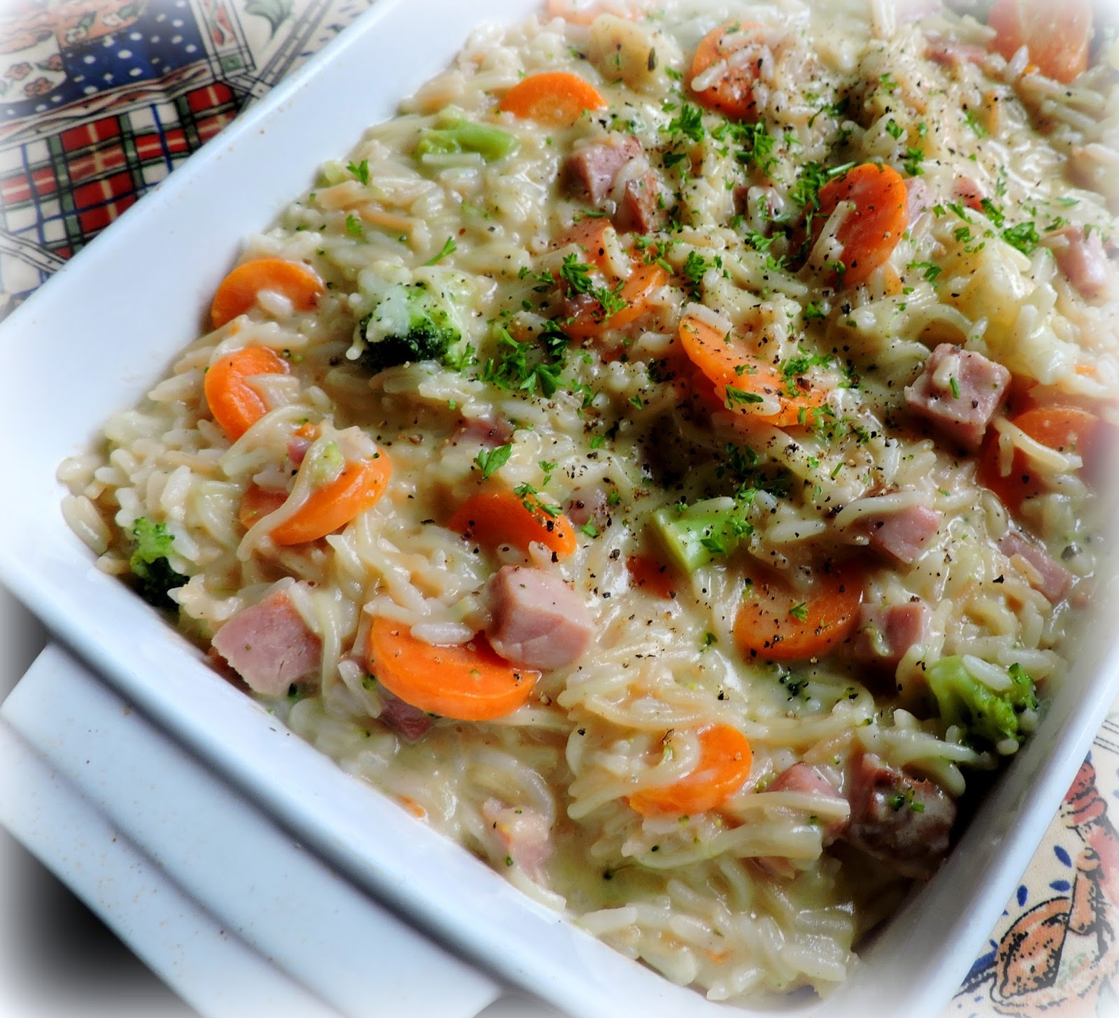 The English Kitchen Cheesy Ham and Vegetable Rice