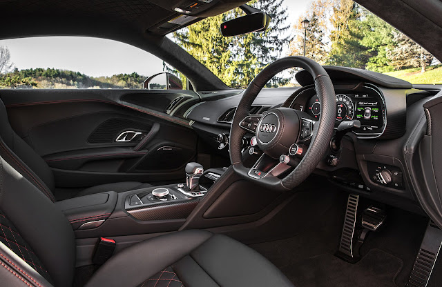 Interior 2017 Audi R8 V10 Instrument Cluster US-Specs 