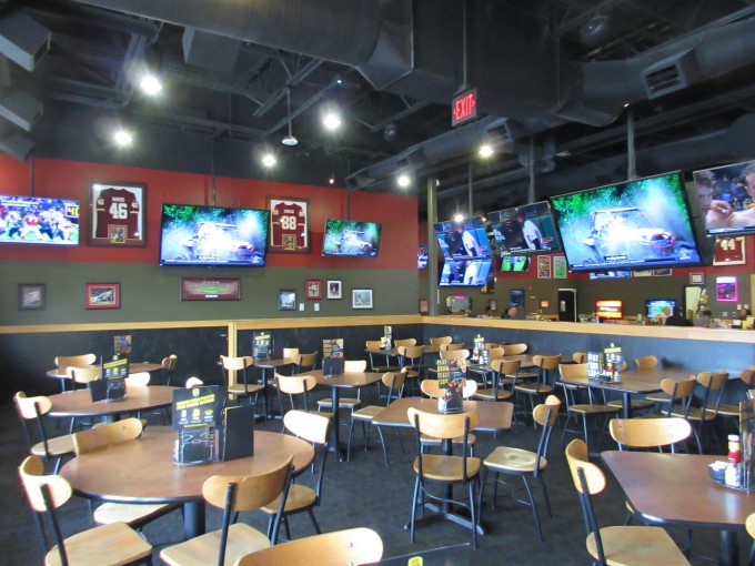 Walkabout With Wheels Blog A Late Lunch Buffalo Wild Wings in Bowie
