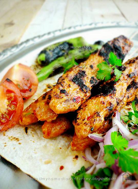 Citra&amp;#39;s Home Diary: Tavuk Kebabı / (Adana kebab inspired) Best Chicken ...