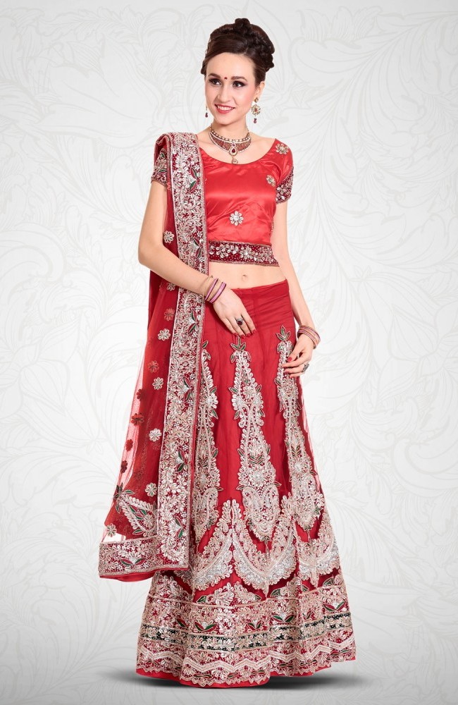 Latest Fashion for Women Indian Sari, Lehenga, Suits, Kurtis