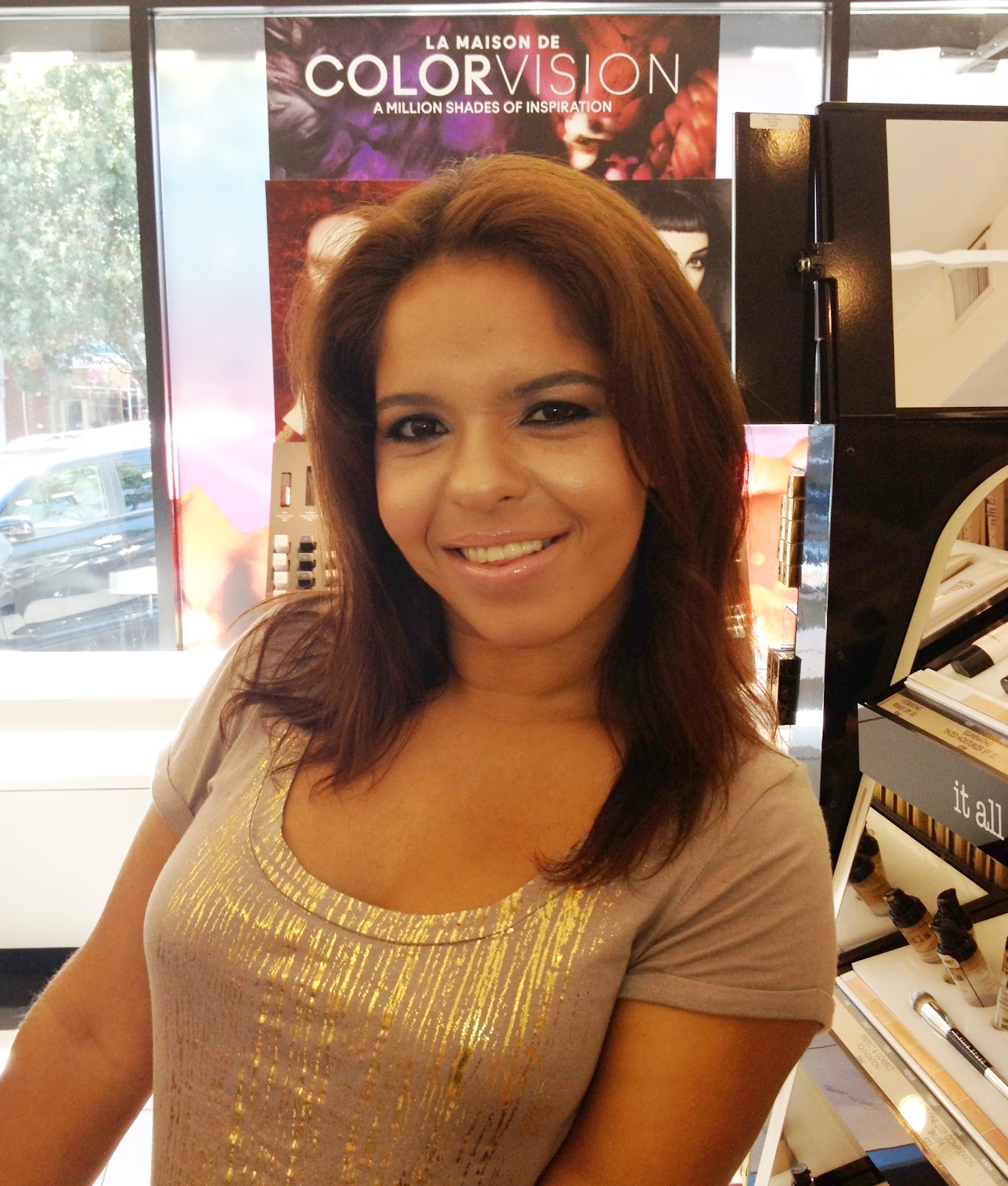 Inside the Life of a Glam Makeup Artist Stila Cosmetics Stay All Day
