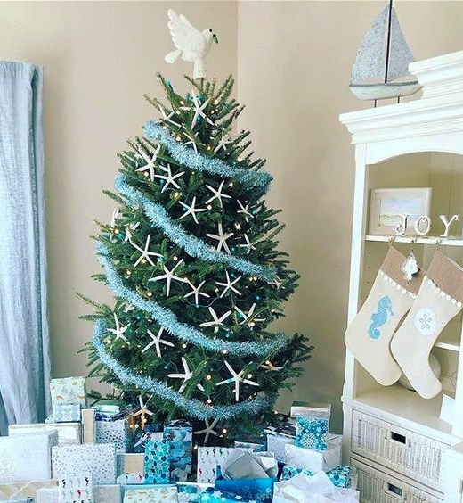 White Starfish Christmas Tree Ornaments Idea