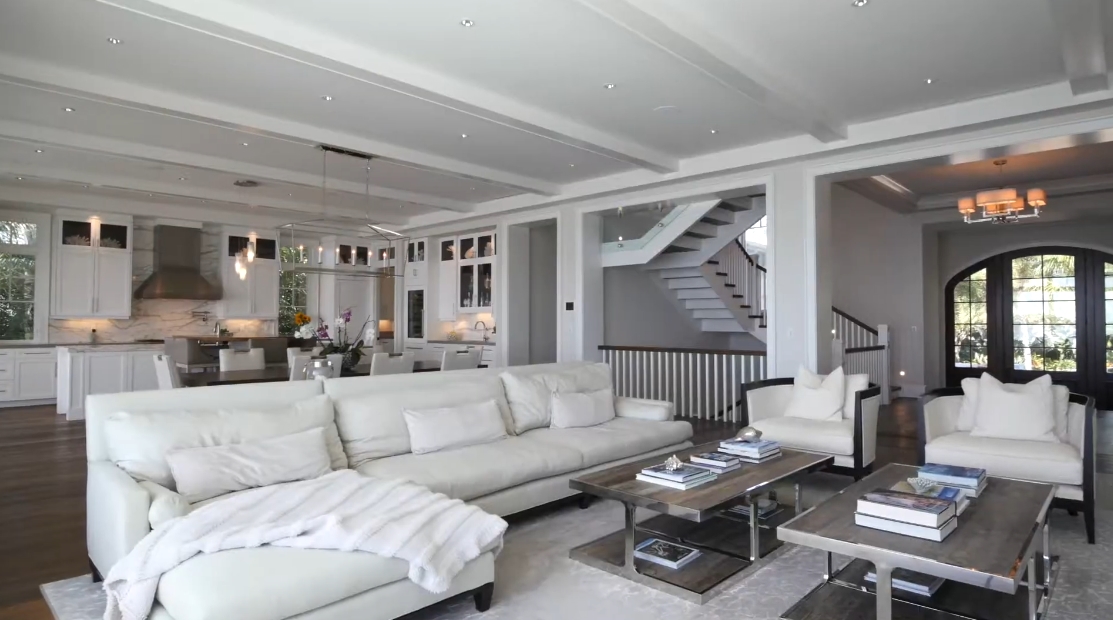 Interior Design vs. Tour Captiva Island, FL Luxury Waterfront Home