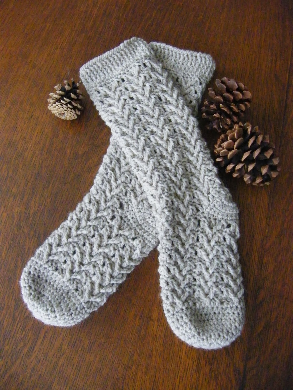 Traditionally Emily Skinny Christmas Stocking Pattern