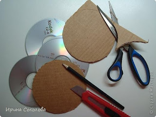  Подставки под чашки из CD- дисков (декупаж)