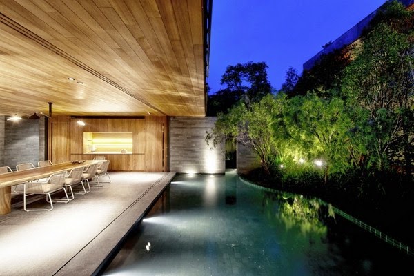 The Wall House, between design and views of the landscape