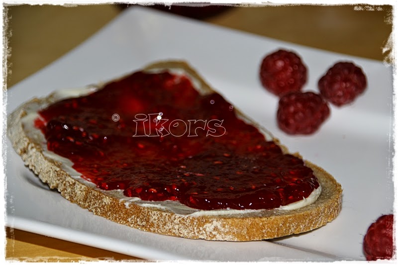 Kochen....meine Leidenschaft : Himbeer Holunderblüten Marmelade