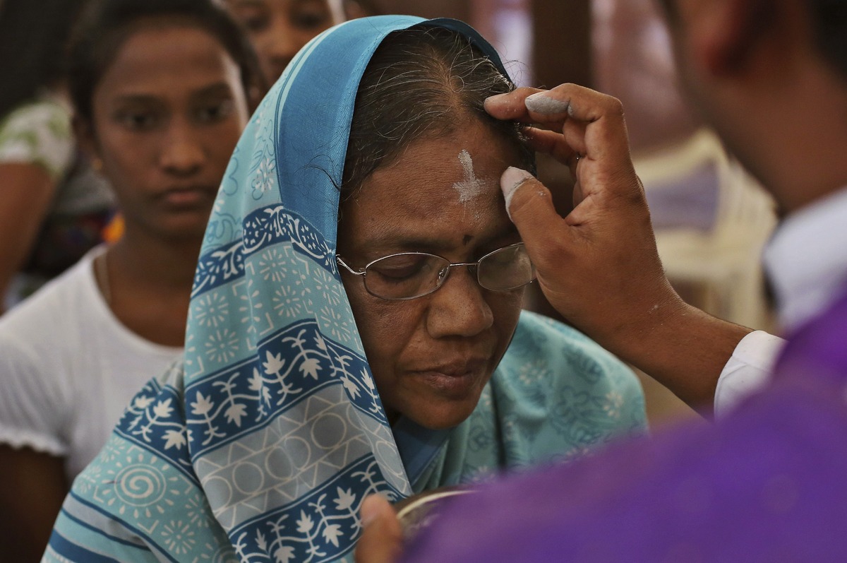 imposition of ashes ash wednesday forehead imposition of ashes ash wednesday forehead