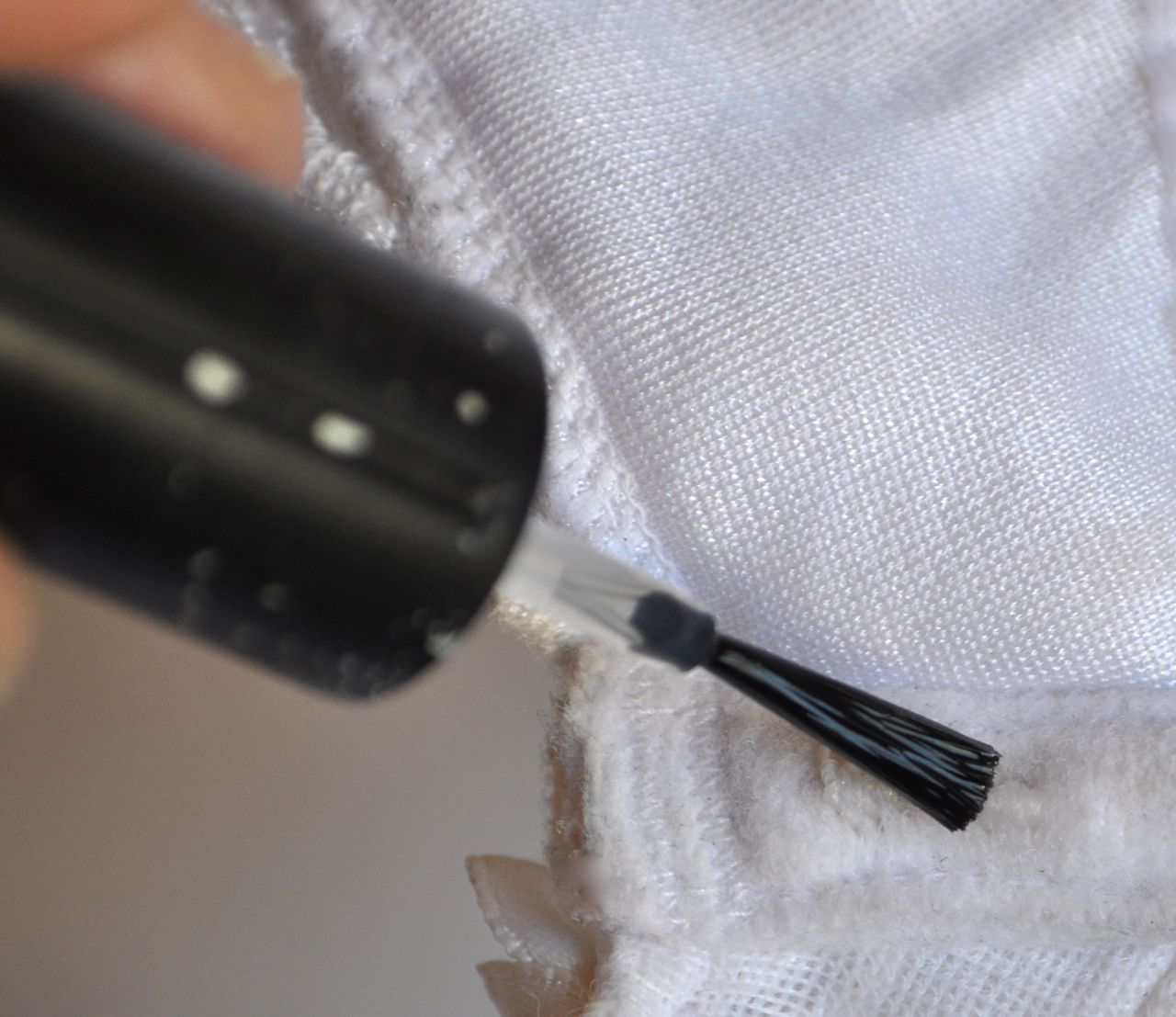 How to Fix a Broken Underwire Bra {Quickly and Easily}