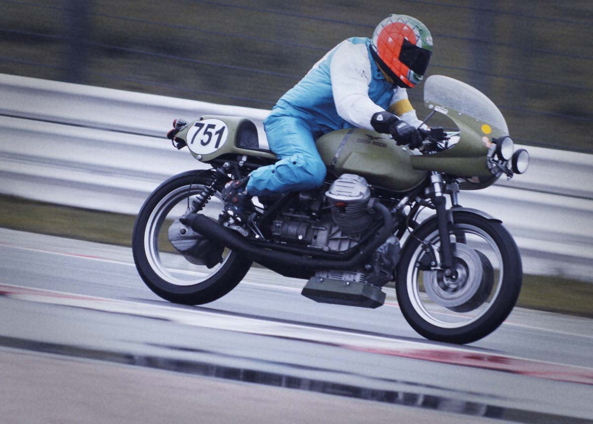 Moto Guzzi карикатуры
