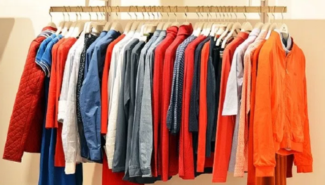 10 Cara Jimat Masa Melipat Baju