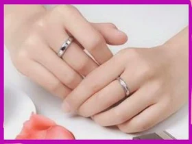  honey as hand moisturizer