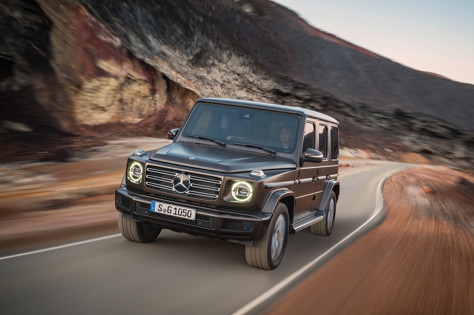 Mercedes Benz g class w464