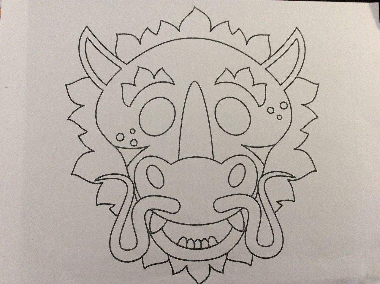 голова китайского дракона рисунок. дракон японский морда спереди. маска дракона черно белая. маска дракона раскраска. распечатка маска дракона.