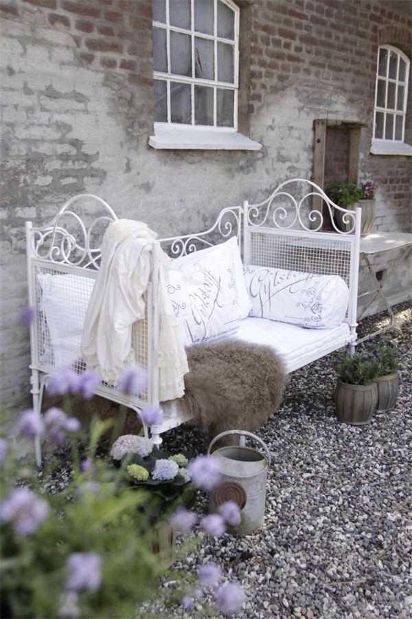 OUTDOOR METAL SOFA BEDS DECO IDEAS...