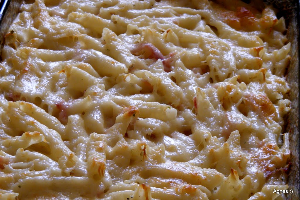tejszines sonkás sajtos tészta recept