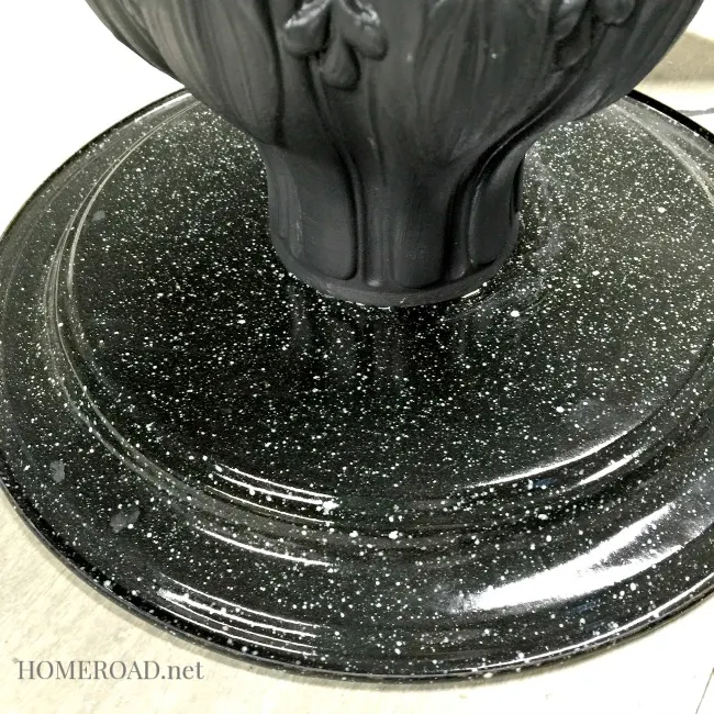 A DIY Metal Pedestal Dish www.homeroad.net
