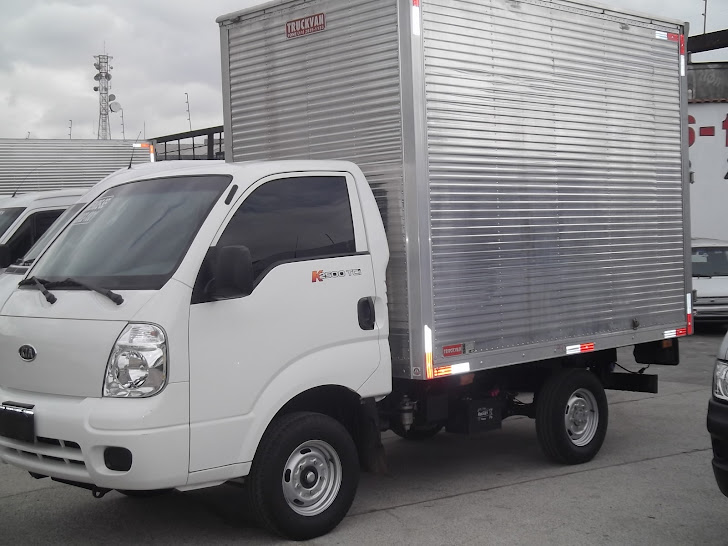 Kia bongo 2011