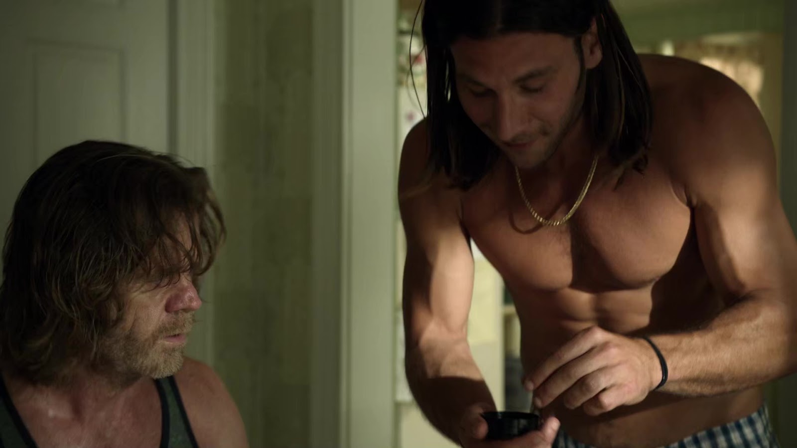 Zach McGowan nude in Shameless 2-05 "Father's Day.
