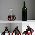 Diseño de vasos de vino inusual y creativo.
