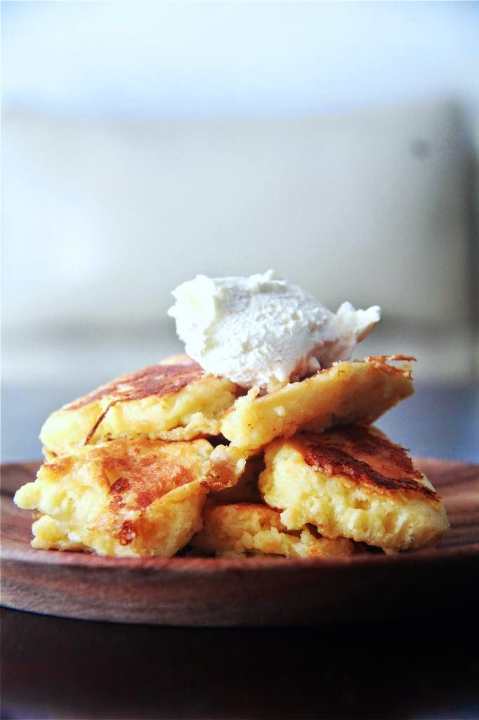 Crumbs and Cookies french toast pancakes.