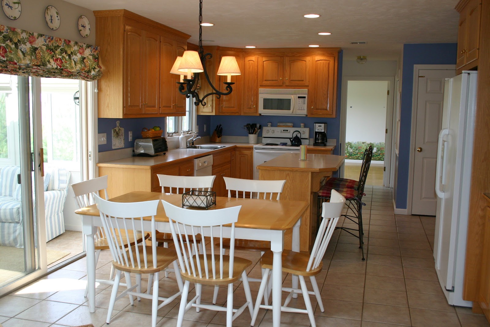 A Kitchen Table Makeover - Shine Your Light