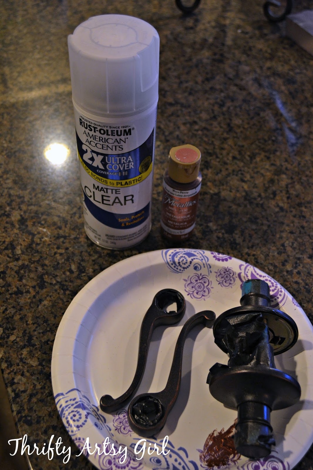 Thrifty Artsy Girl DIY Spray Painted Doorknobs From Cheap Brass to