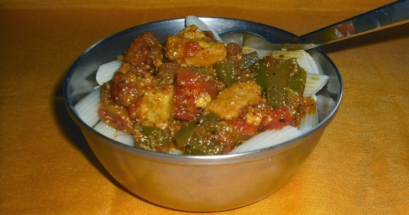 The Kitchen Religion: Spaghetti Sauce with Noodles