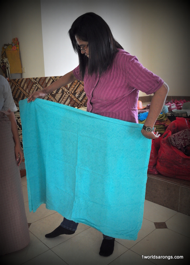 1 World Sarongs "The Sarong Source Blog" How to Make a Sarong? A DIY