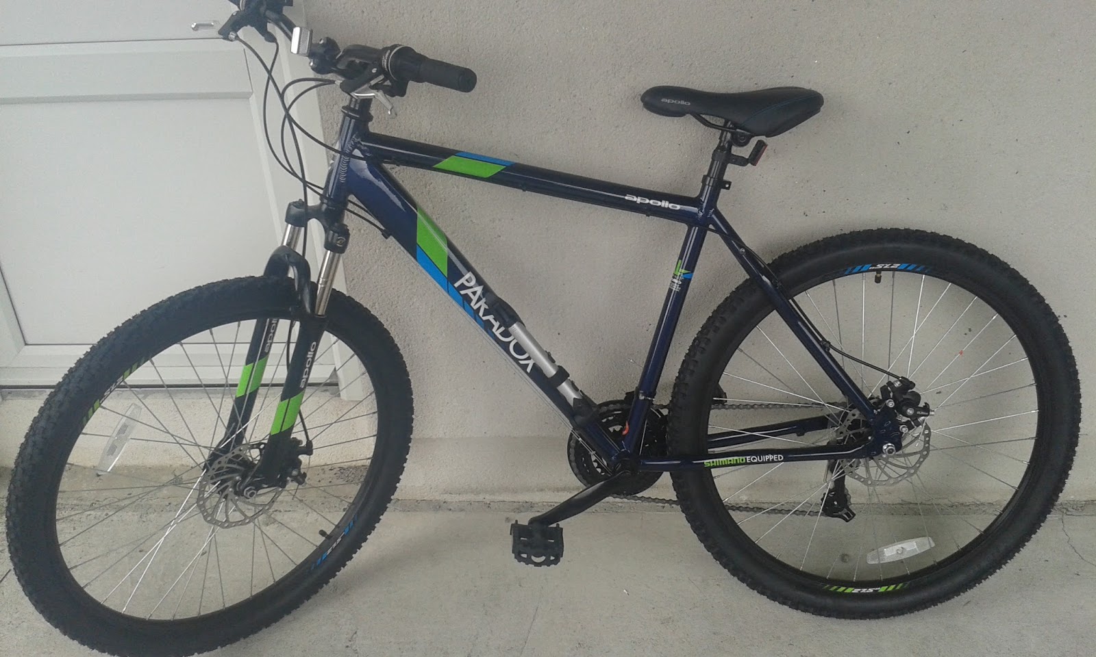apollo paradox bike