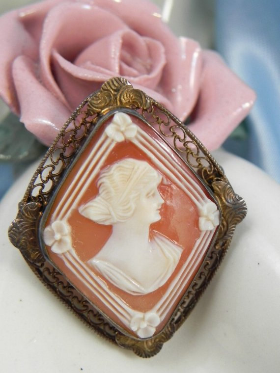 TheCraftStar Community Let's Brooch the Subject!