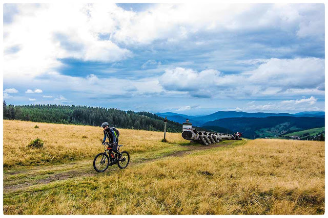 Die Gegend rund um Freiburg ist für ausgiebige eMTB-Touren wie geschaffen.