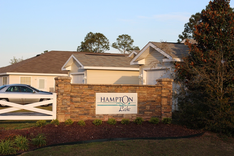 Neighborhood Profile Hampton Lake in Pensacola, FL