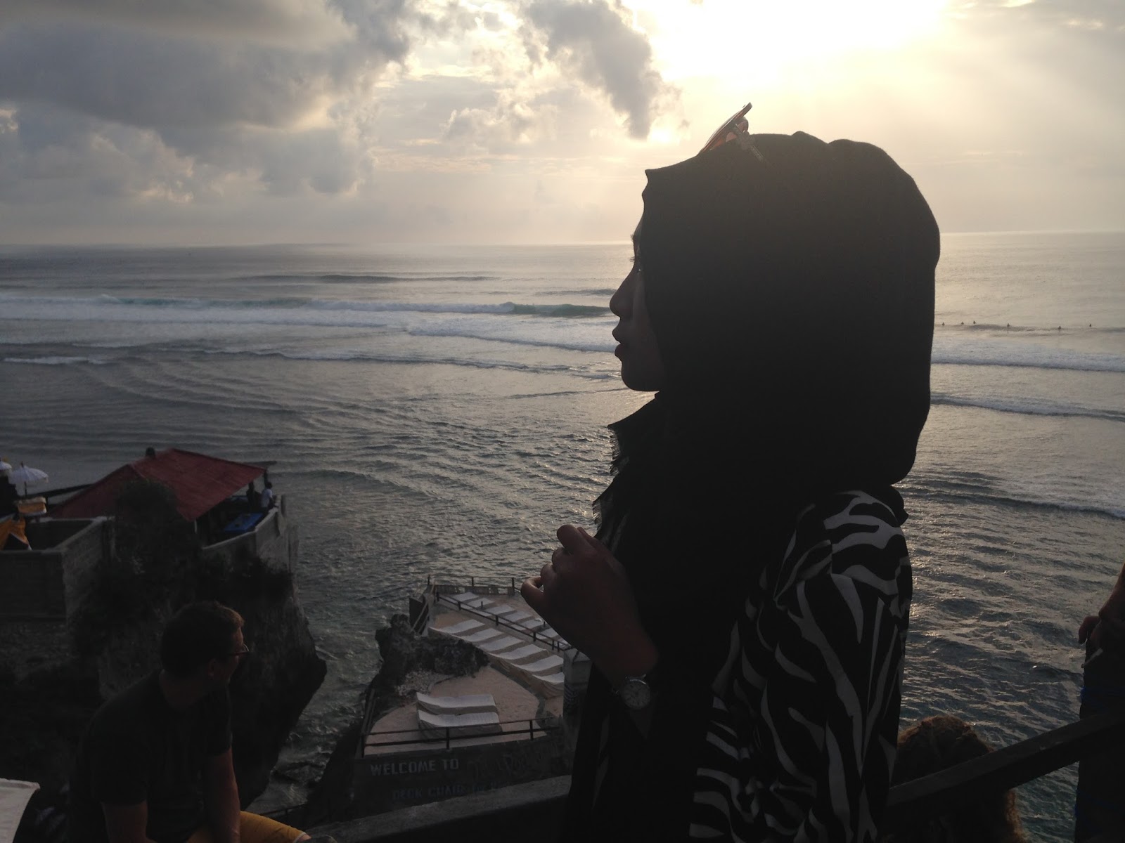 Wanita Hijab Di Pantai Sunset Gallery Islami Terbaru