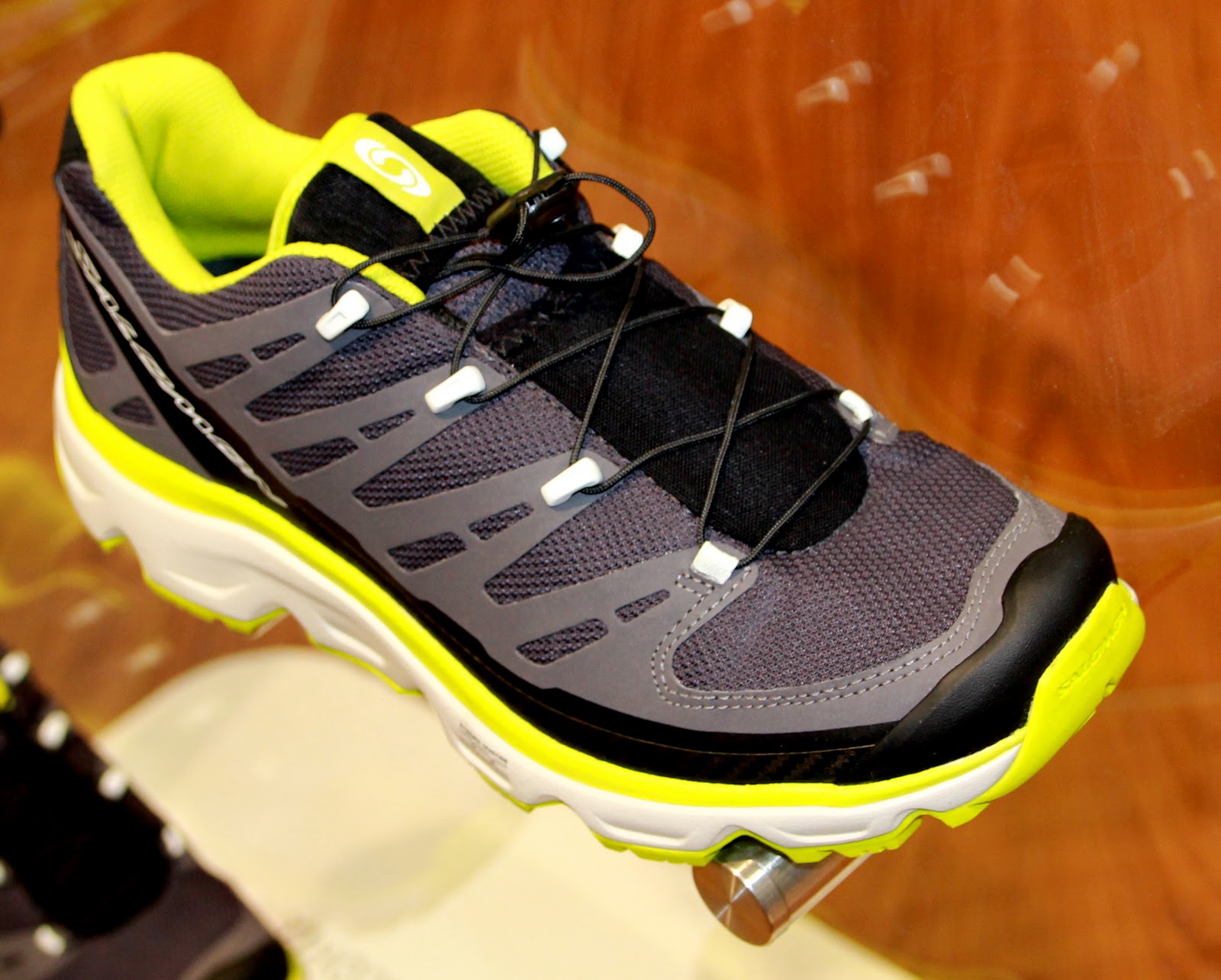 salomon synapse shoes