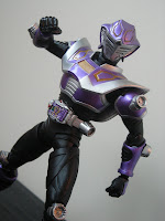 SH Figuarts Kamen Rider Ouja Bandai Ryuki Asakura Strike