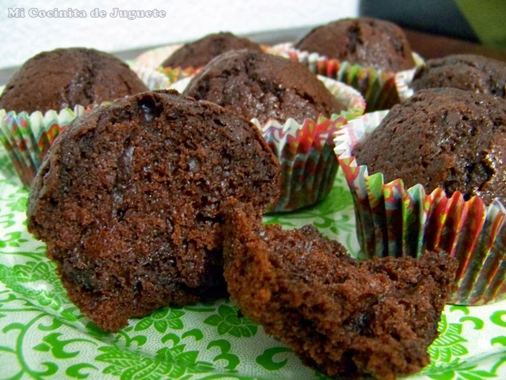 Mi Cocinita de Juguete Muffins de Chocolate con Trocitos de Chocolate