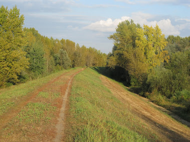 Dęblin - wał nad Wisłą