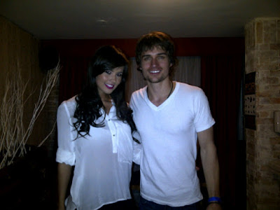 Telenovela Popland por MTV 3 jon ecker y su novia